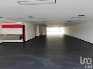 NEX-207845 - Oficina en Renta, con 2 baños, con 320 m2 de construcción.