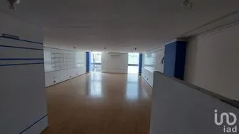 NEX-208266 - Oficina en Renta, con 1 baño, con 95.96 m2 de construcción.