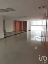 NEX-209293 - Oficina en Renta, con 2 baños, con 175 m2 de construcción.