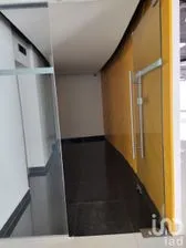 NEX-209294 - Oficina en Renta, con 2 baños, con 319 m2 de construcción.