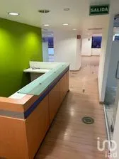 NEX-212233 - Oficina en Renta, con 2 baños, con 598 m2 de construcción.