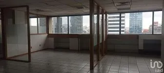 NEX-212250 - Oficina en Renta, con 2 baños, con 787 m2 de construcción.