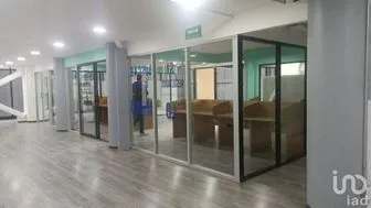 NEX-214880 - Oficina en Renta, con 2 baños, con 56 m2 de construcción.