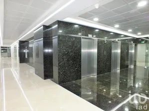 NEX-215762 - Oficina en Renta, con 4 baños, con 828 m2 de construcción.