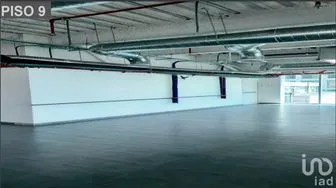 NEX-222727 - Oficina en Renta, con 2 baños, con 463 m2 de construcción.