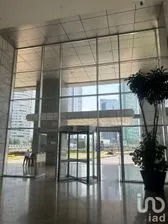 NEX-222828 - Oficina en Renta, con 2 baños, con 563 m2 de construcción.
