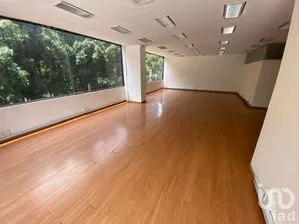 NEX-223288 - Oficina en Renta, con 2 baños, con 135 m2 de construcción.