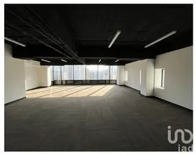 NEX-223299 - Oficina en Renta, con 2 baños, con 230 m2 de construcción.