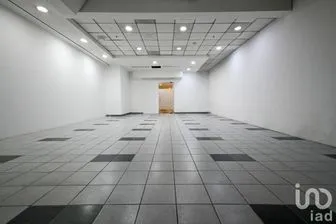 NEX-224023 - Local en Renta, con 2 baños, con 88.17 m2 de construcción.