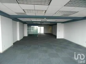 NEX-268919 - Oficina en Renta, con 2 baños, con 434 m2 de construcción.