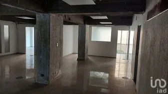 NEX-268936 - Oficina en Renta, con 2 baños, con 320 m2 de construcción.