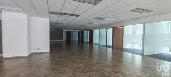 NEX-269064 - Oficina en Renta, con 2 baños, con 774 m2 de construcción.