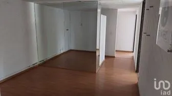 NEX-269184 - Oficina en Renta, con 2 baños, con 120 m2 de construcción.