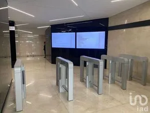 NEX-269353 - Oficina en Renta, con 2 baños, con 560 m2 de construcción.