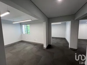 NEX-269376 - Oficina en Renta, con 2 baños, con 85 m2 de construcción.