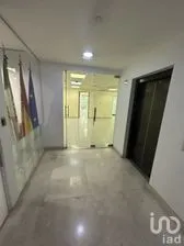 NEX-269796 - Oficina en Renta, con 2 baños, con 200 m2 de construcción.