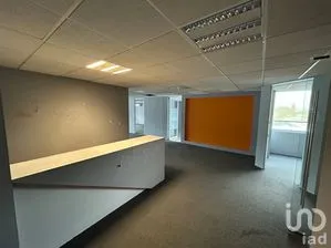 NEX-271311 - Oficina en Renta, con 2 baños, con 237 m2 de construcción.