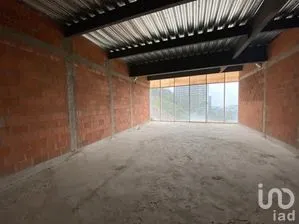 NEX-271538 - Oficina en Renta, con 2 baños, con 48.95 m2 de construcción.