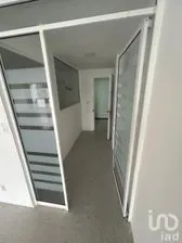 NEX-271552 - Oficina en Renta, con 2 baños, con 98 m2 de construcción.