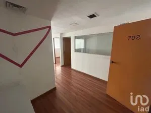 NEX-271553 - Oficina en Renta, con 2 baños, con 95 m2 de construcción.