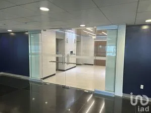 NEX-271864 - Oficina en Renta, con 4 baños, con 1447 m2 de construcción.