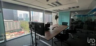 NEX-272098 - Oficina en Renta, con 2 baños, con 647 m2 de construcción.