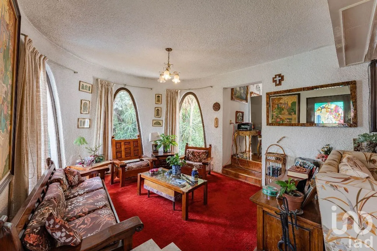 Casa en Venta en Olivar de los Padres, Álvaro Obregón, Ciudad de México | NEX-231138 | iad México | Foto 2 de 31