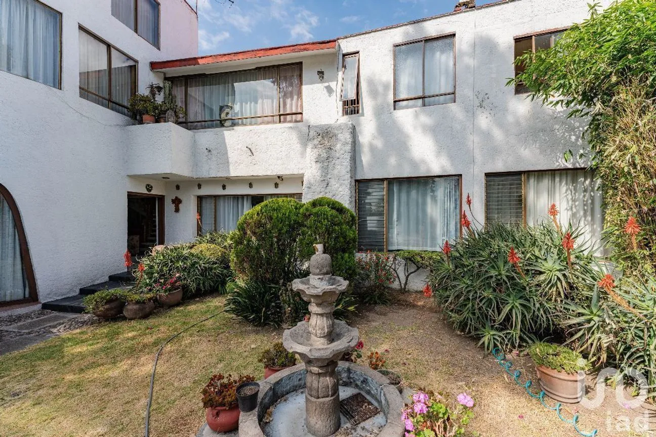 Casa en Venta en Olivar de los Padres, Álvaro Obregón, Ciudad de México | NEX-231138 | iad México | Foto 12 de 31