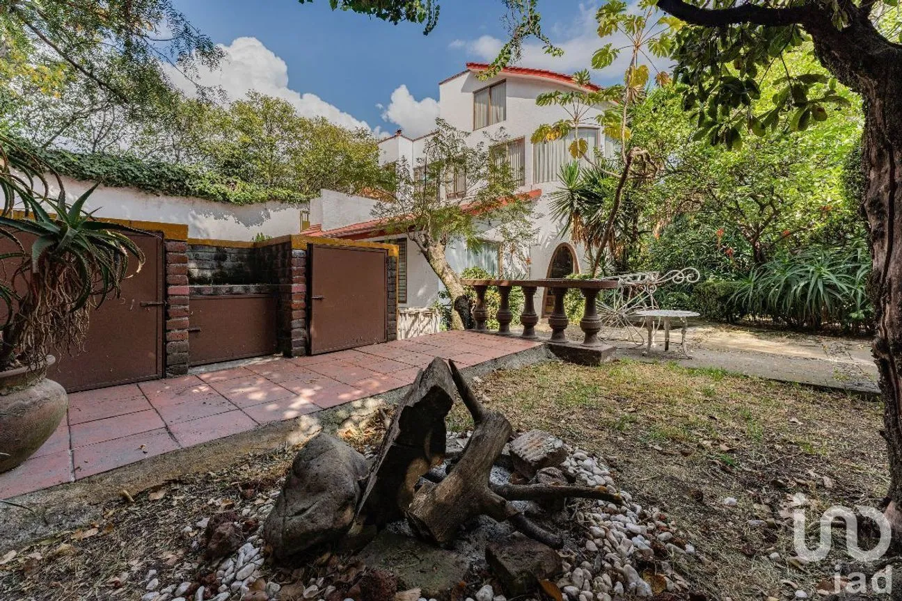 Casa en Venta en Olivar de los Padres, Álvaro Obregón, Ciudad de México | NEX-231138 | iad México | Foto 10 de 31