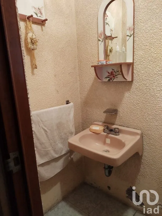 Casa en Venta en Xinantécatl, Metepec, Estado De México | NEX-231166 | iad México | Foto 13 de 26