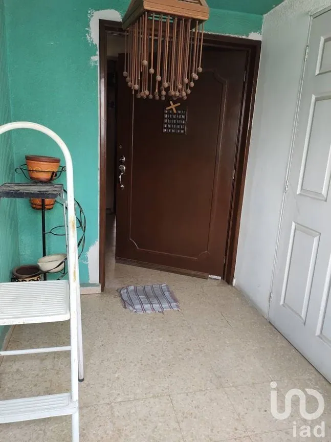 Casa en Venta en Xinantécatl, Metepec, Estado De México | NEX-231166 | iad México | Foto 3 de 26