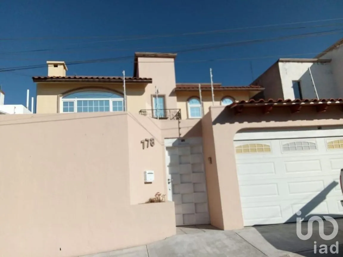 Casa en Venta en Juriquilla, Querétaro, Querétaro | NEX-231204 | iad México | Foto 1 de 19