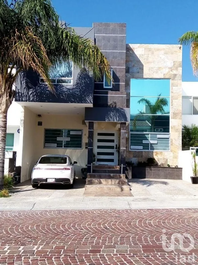 Casa en Venta en Cumbres del Lago, Querétaro, Querétaro | NEX-231229 | iad México | Foto 2 de 31