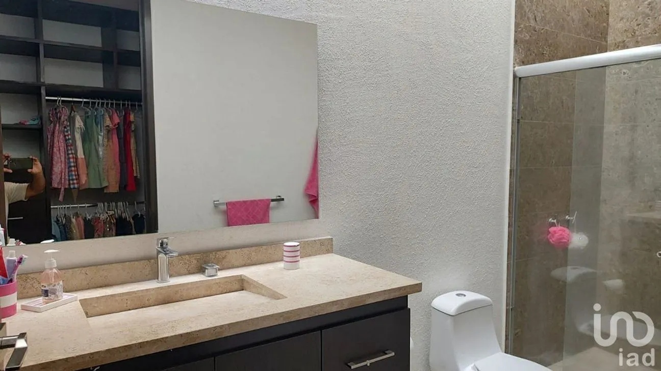 Casa en Venta en Lomas de Juriquilla, Querétaro, Querétaro | NEX-231230 | iad México | Foto 34 de 41