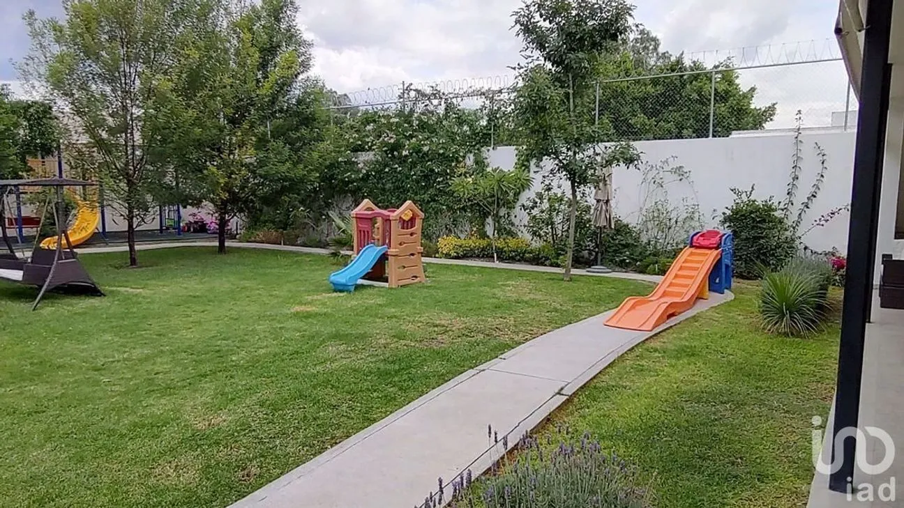 Casa en Venta en Lomas de Juriquilla, Querétaro, Querétaro | NEX-231230 | iad México | Foto 10 de 41