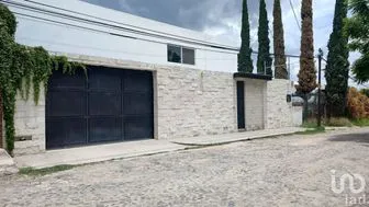 NEX-231230 - Casa en Venta, con 4 recamaras, con 4 baños, con 85 m2 de construcción en Lomas de Juriquilla, CP 76226, Querétaro.