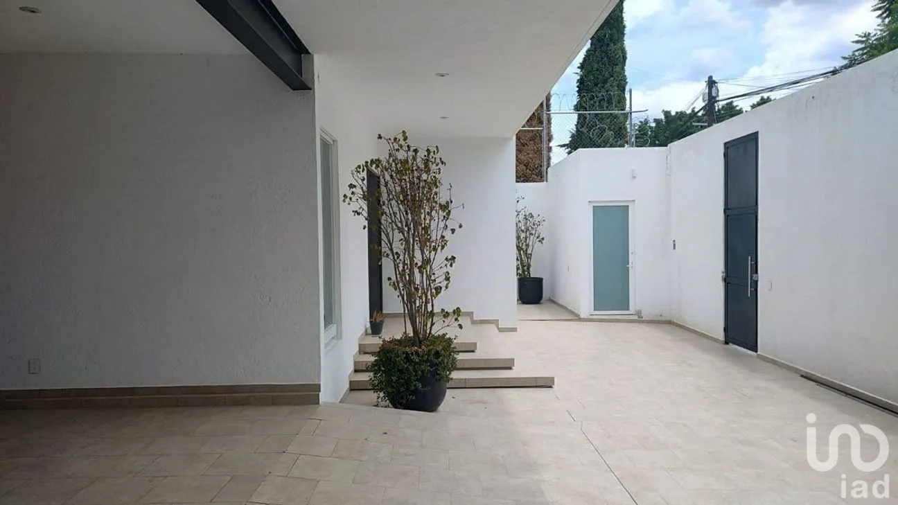 Casa en Renta en Lomas de Juriquilla, Querétaro, Querétaro | NEX-231231 | iad México | Foto 2 de 41