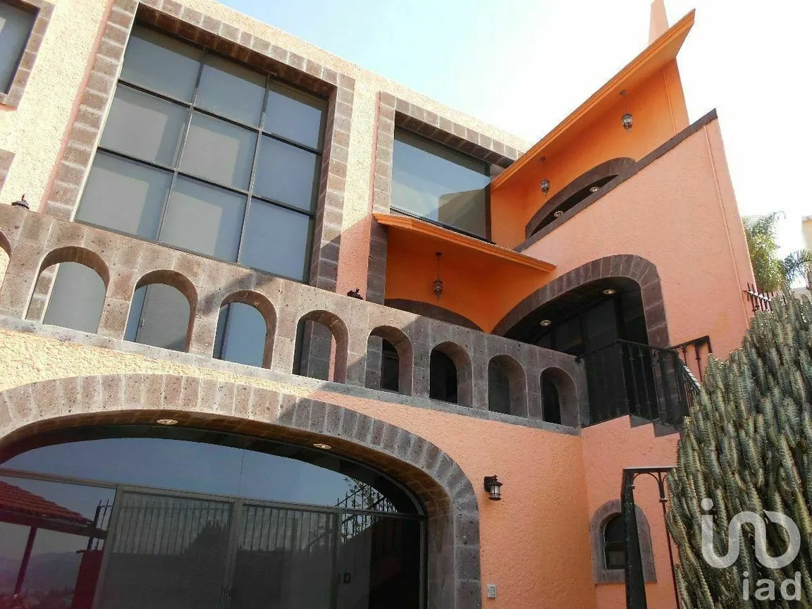 Casa en Venta en Balcones del Acueducto, Querétaro, Querétaro | NEX-91952 | iad México | Foto 2 de 50