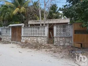 NEX-274292 - Terreno en Venta en El Cuyo, CP 97707, Yucatán.