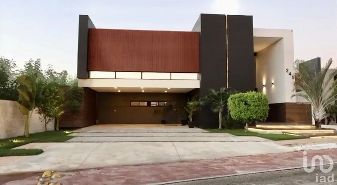 Casa en Venta en Montebello, Mérida, Yucatán | NEX-284424 | iad México | Foto 2 de 17