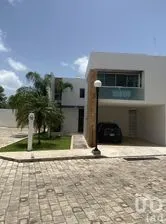 NEX-291518 - Casa en Renta, con 3 recamaras, con 3 baños en Santa Gertrudis Copo, CP 97305, Yucatán.