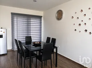 NEX-296784 - Casa en Renta, con 2 recamaras, con 1 baño.