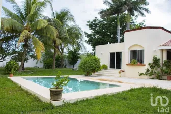 NEX-101909 - Casa en Venta, con 5 recamaras, con 5 baños, con 390 m2 de construcción en Temozon Norte, CP 97302, Yucatán.