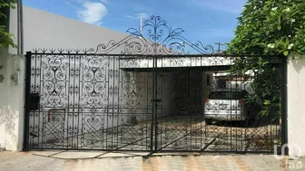 NEX-110524 - Casa en Venta, con 3 recamaras, con 3 baños, con 650 m2 de construcción en Villas La Hacienda, CP 97119, Yucatán.