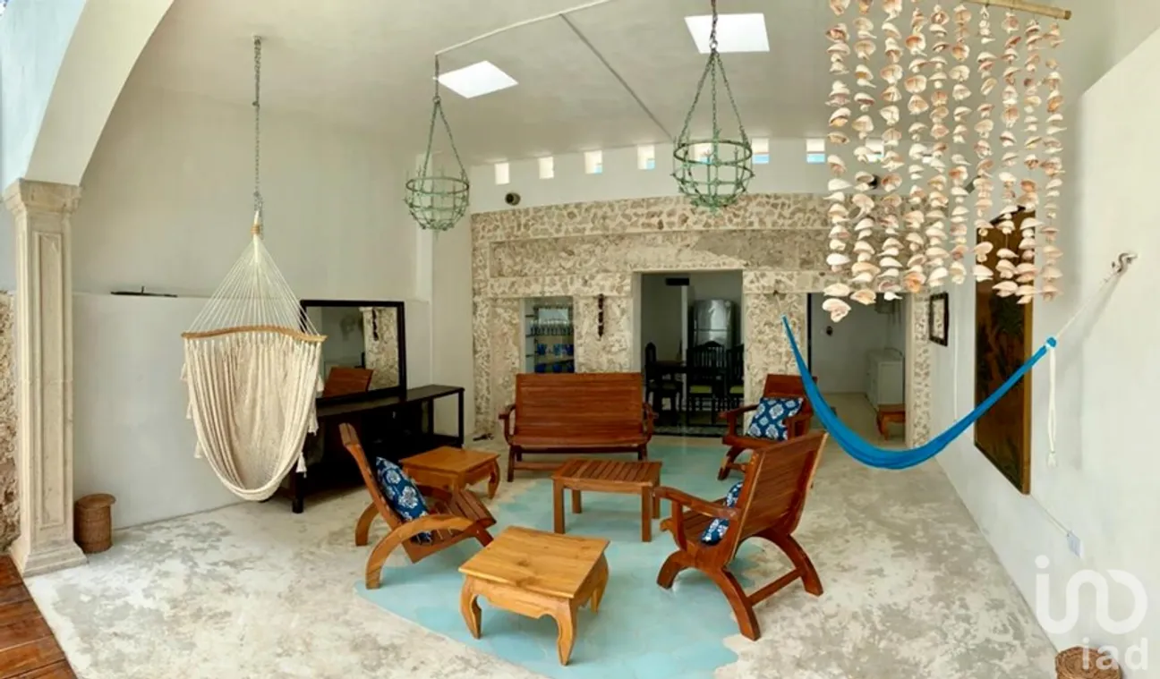 Casa en Venta en Mérida Centro, Mérida, Yucatán | NEX-228523 | iad México | Foto 2 de 14