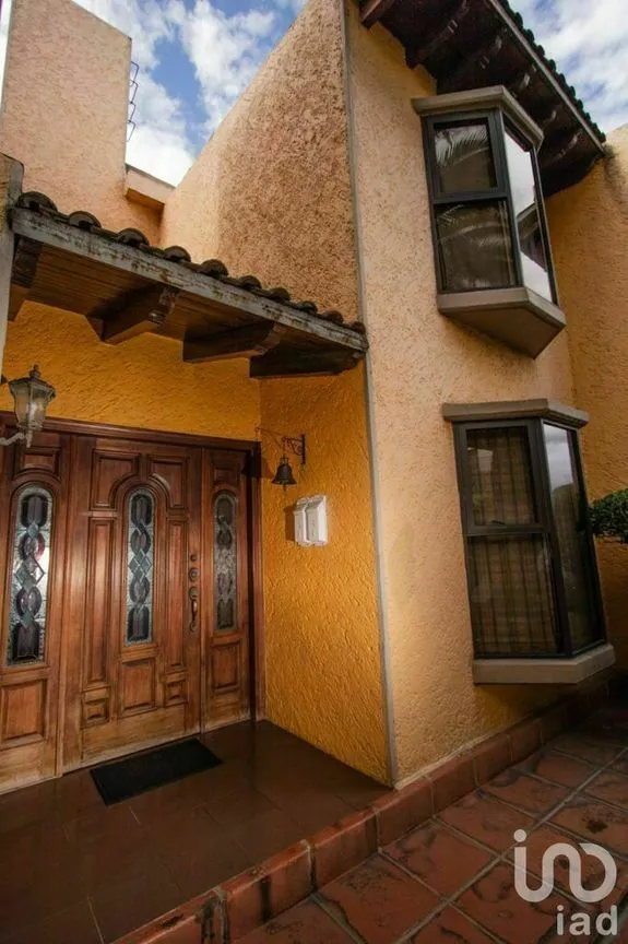 Casa en Venta en Tlalpan, Tlalpan, Ciudad de México | NEX-228570 | iad México | Foto 1 de 20