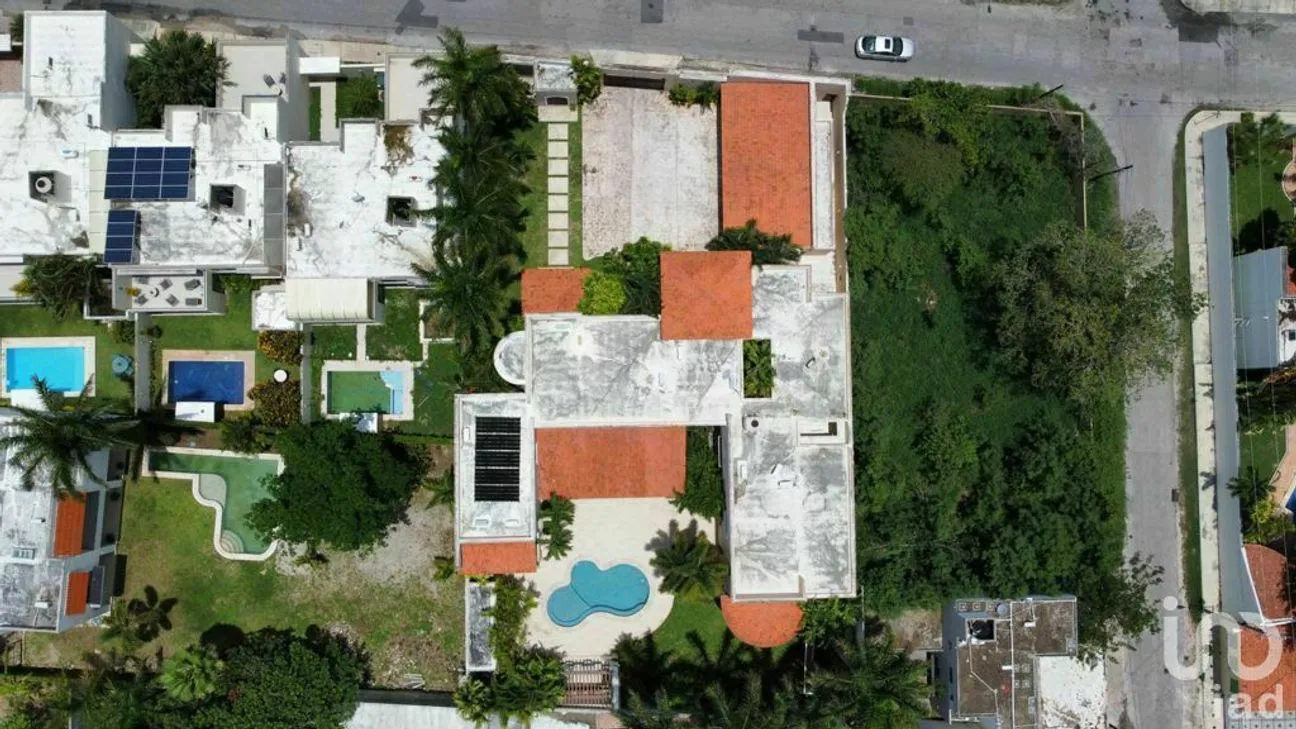Casa en Venta en Montebello, Mérida, Yucatán | NEX-228600 | iad México | Foto 3 de 30