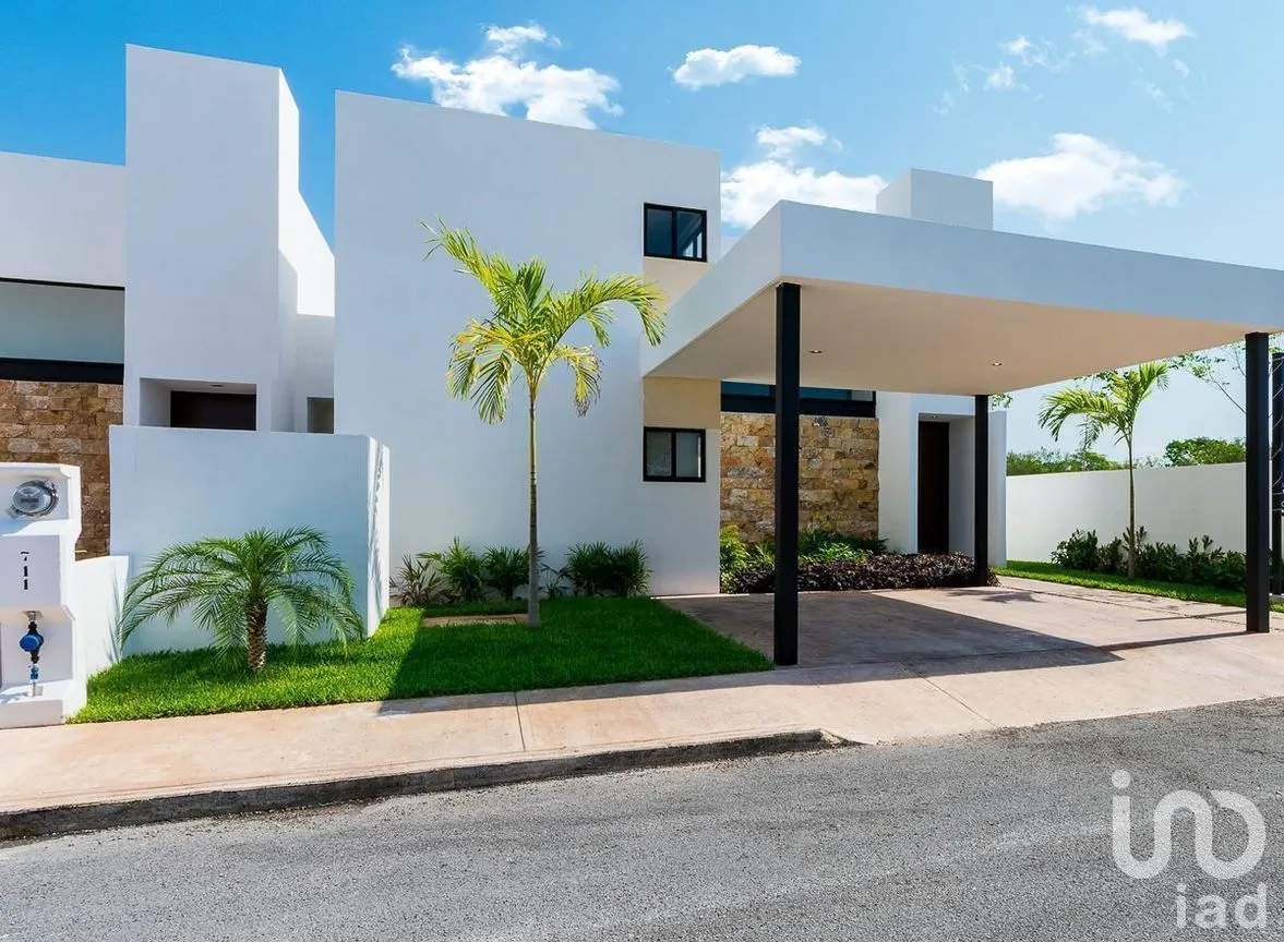 Casa en Venta en Real Montejo, Mérida, Yucatán | NEX-228609 | iad México | Foto 1 de 15