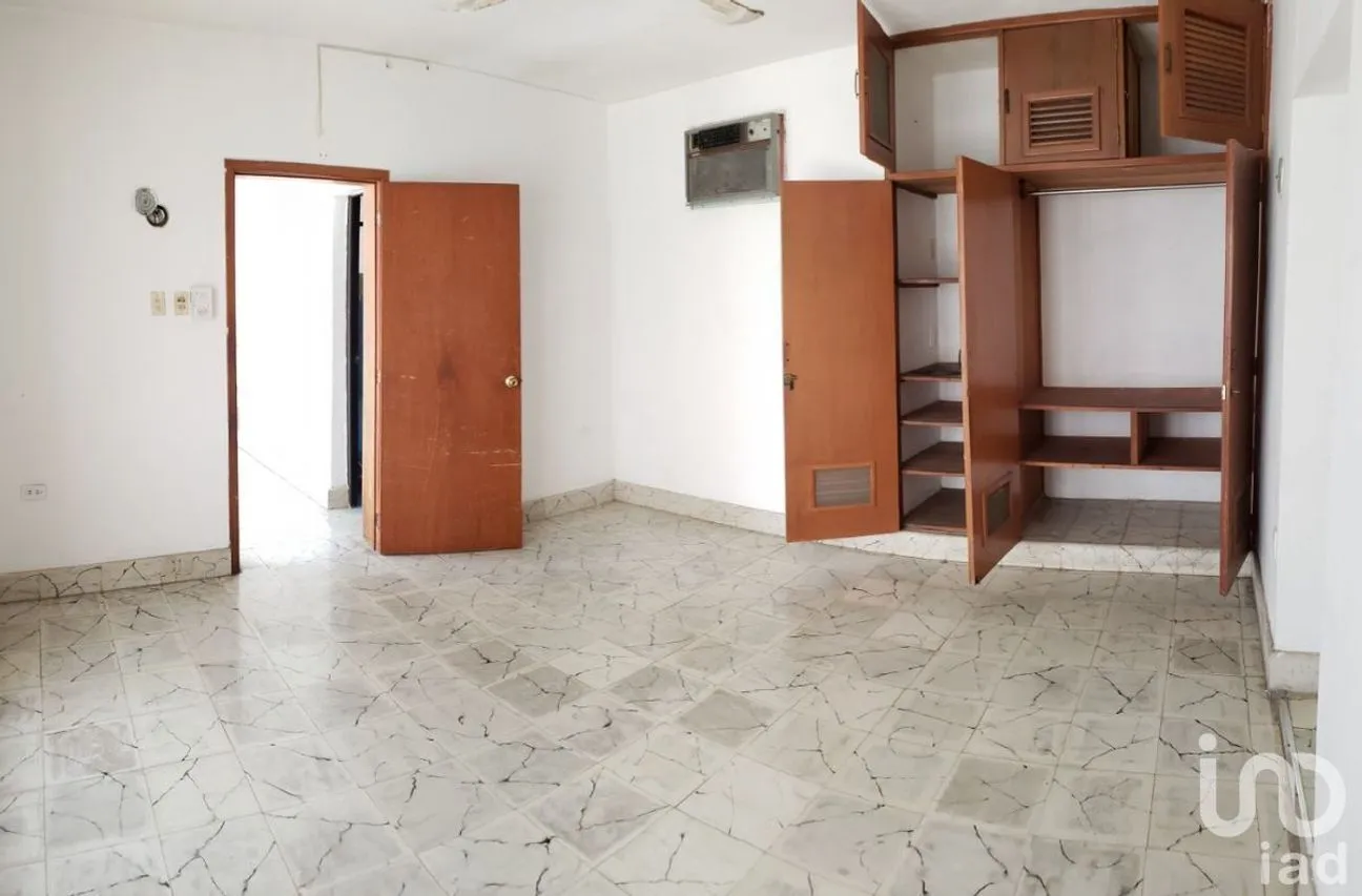 Casa en Venta en Paseo de Montejo, Mérida, Yucatán | NEX-228625 | iad México | Foto 2 de 7