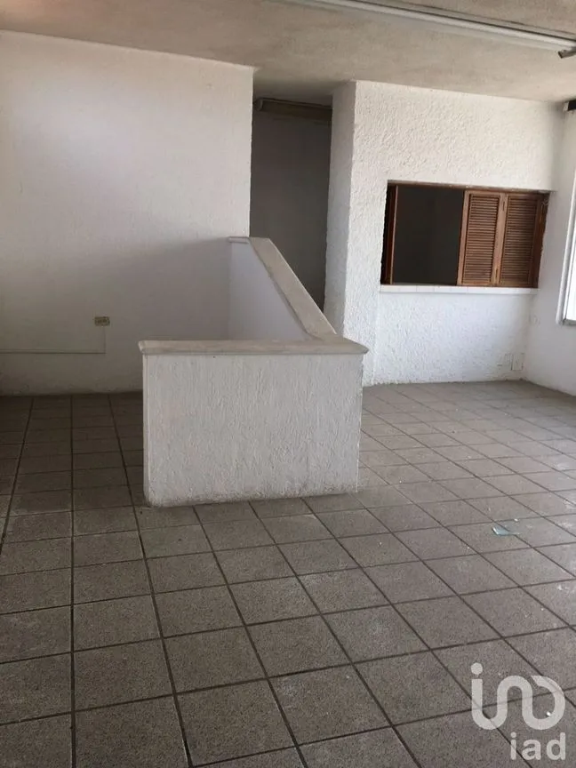 Local en Venta en Circuito Colonias, Mérida, Yucatán | NEX-228691 | iad México | Foto 2 de 15